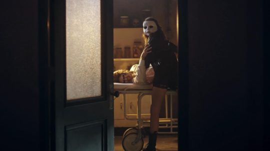 American Horror Stories - Pan(na) z gumy, část druhá