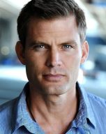 Casper Van Dien