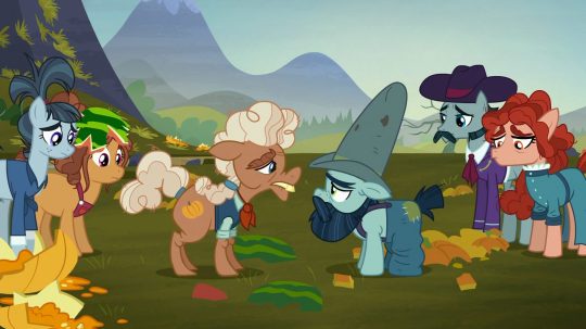 Můj malý Pony: Přátelství je magické - Hooffieldovi a McColtovi