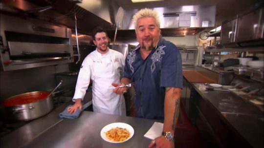 Diners, Drive-Ins and Dives - 3. epizoda