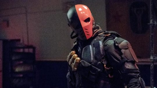 Arrow - Deathstroke Returns