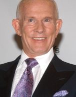 Tom Smothers