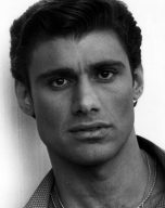 Steven Bauer