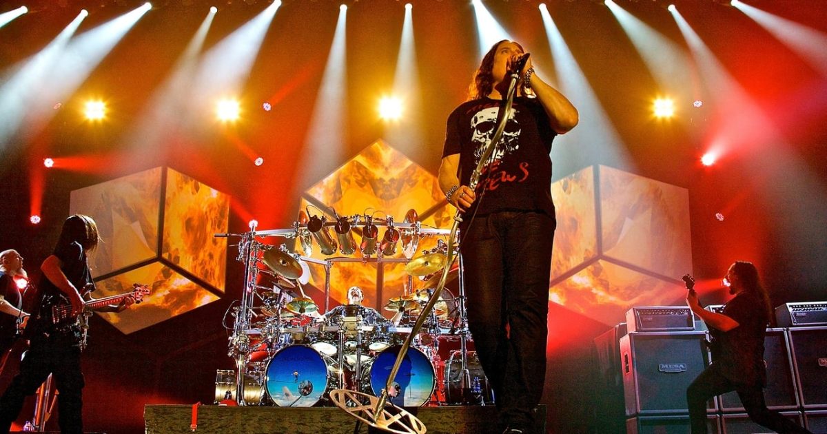 Dream Theater - Live at Luna Park