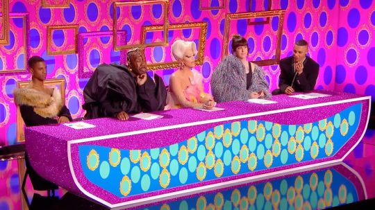 Drag Race France - 8. epizoda