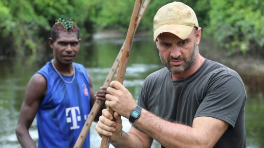 Ed Stafford: Into the Unknown - 1. epizoda