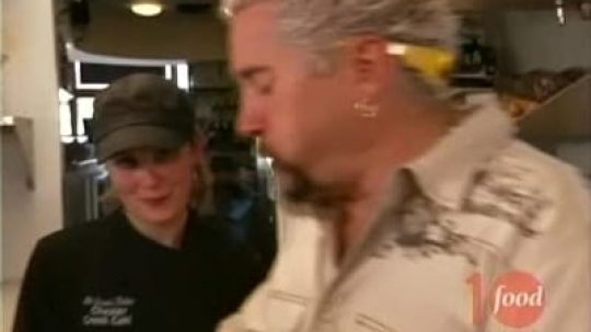 Diners, Drive-Ins and Dives - 6. epizoda