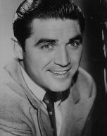 Steve Cochran