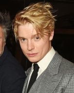 Freddie Fox