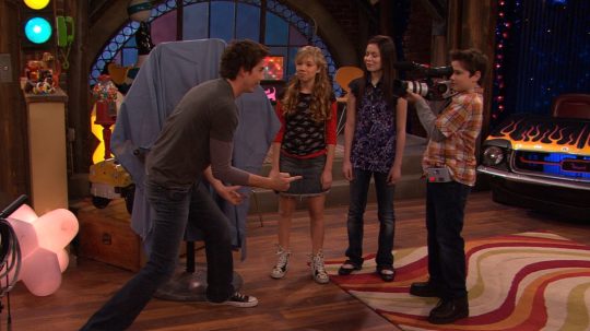 iCarly - iCarly chce zůstat se Spencerem