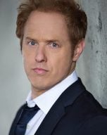 Raphael Sbarge