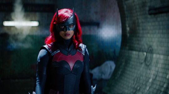 Batwoman - Co se stalo Kate Kaneové?