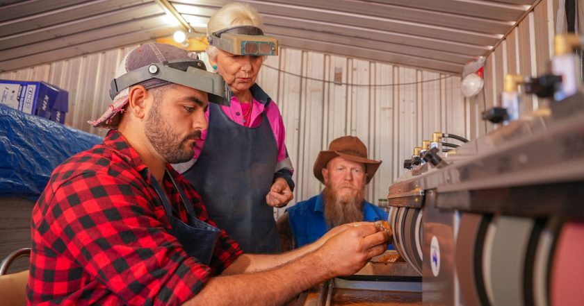 Opal Hunters: Red Dirt Road Trip