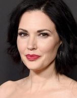 Laura Mennell