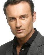 Julian McMahon