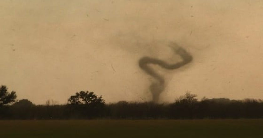 Tornado Chasers