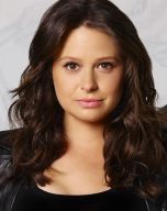 Katie Lowes