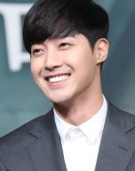 김현중