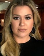 Kelly Clarkson