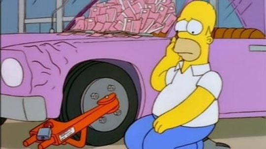 Simpsonovi - Město New York versus Homer Simpson