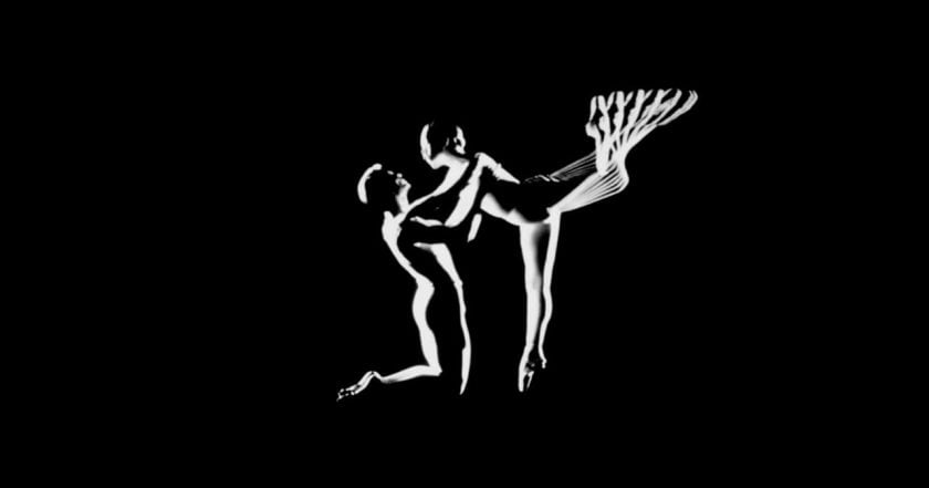 Pas de Deux