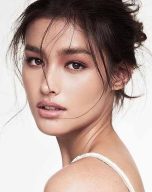 Liza Soberano