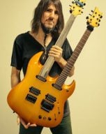 Ron 'Bumblefoot' Thal