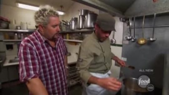 Diners, Drive-Ins and Dives - 13. epizoda