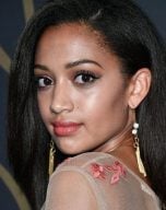 Samantha Logan