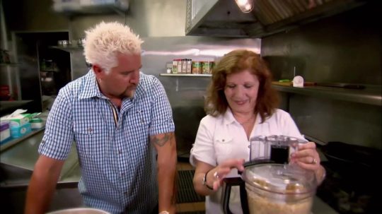 Diners, Drive-Ins and Dives - 1. epizoda