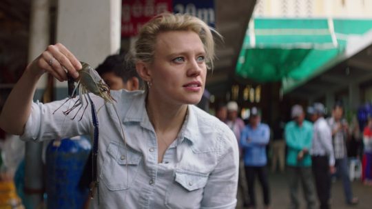 Snídaně, oběd a večeře - Phnompenh s Kate McKinnon