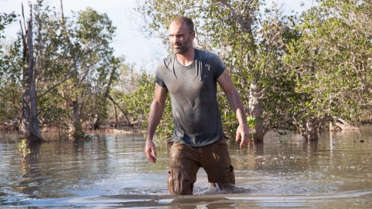 Ed Stafford: ponechán svému osudu - 1. epizoda