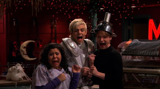 Austin a Ally - Strašidelné historky & halloweenské lekání