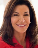 Hilary Farr