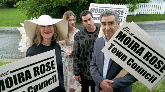 Městečko Schitt’s Creek - Volební poutače