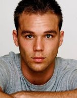 Lincoln Lewis