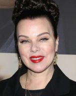 Debi Mazar