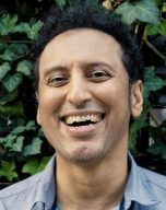 Aasif Mandvi