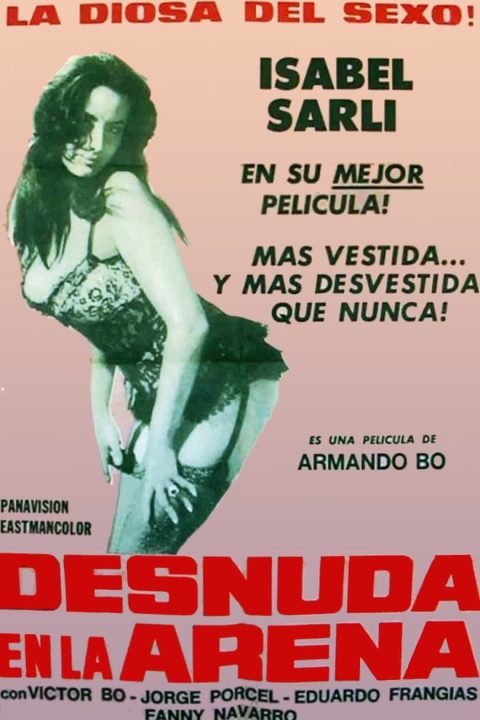 Desnuda en la arena