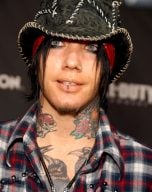 DJ Ashba