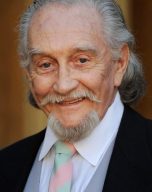 Roy Dotrice