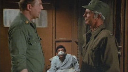 M*A*S*H - Operace přátelství