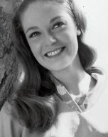 Elizabeth Hartman