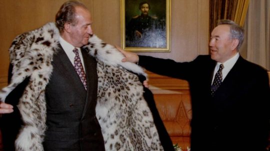 Juan Carlos: Liebe, Geld, Verrat - Špinavé peníze