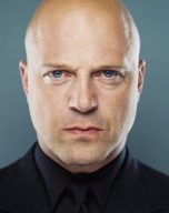 Michael Chiklis