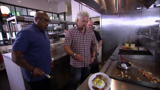 Diners, Drive-Ins and Dives - 7. epizoda