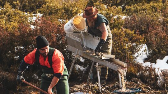 Opal Hunters: Red Dirt Road Trip - 6. epizoda