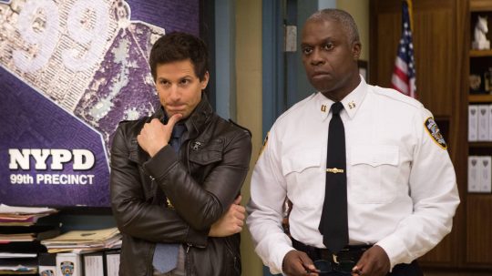 Brooklyn 99 - 48 hodin