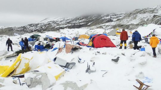 Aftershock: Everest and the Nepal Earthquake - 1. epizoda