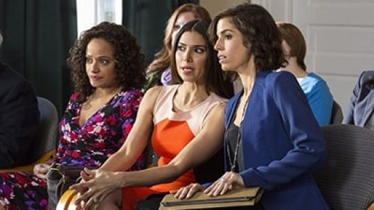 Devious Maids - 1. epizoda